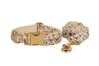 Conjunto de Collar Floral Blanco para Mascotas - Image 11