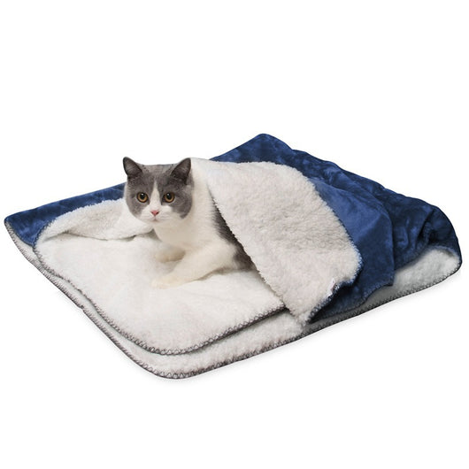 Tapete Impermeable para Mascotas - Diseño Simple y Resistente - Image 9