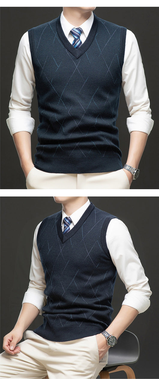 Chaleco Tejido Grueso para Hombre con Cuello V y Patrón Rombos - Image 10