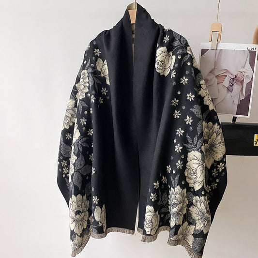 Pañuelo Étnico Floral con Estilo y Elegancia para Mujer