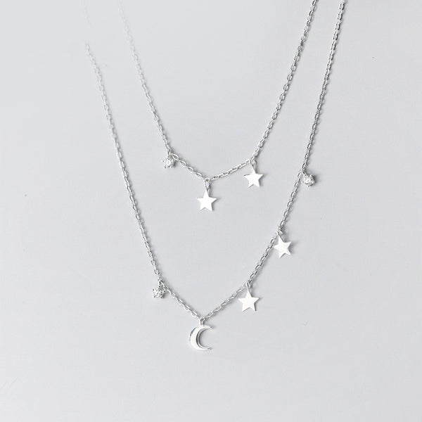 Collar Doble Capa de Estrella y Luna con Diamantes - Elegancia Femenina
