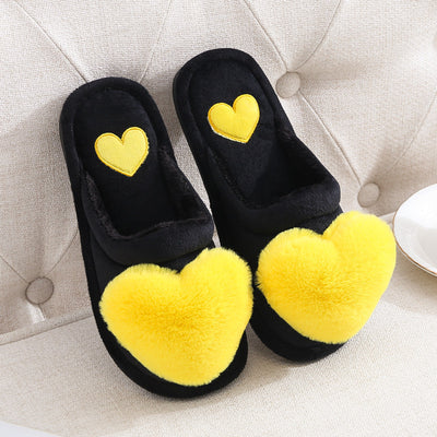 Pantuflas de Invierno Acogedoras con Diseño Romántico para San Valentín - Image 18