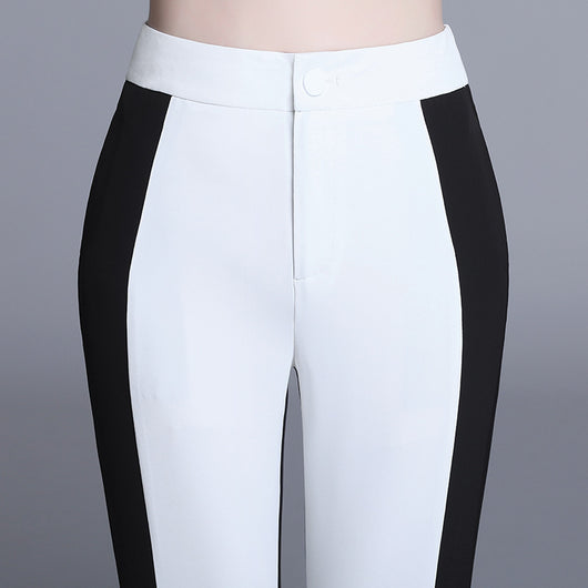 Pantalón Recto de Cintura Alta con Detalles de Costura en Blanco y Negro - Image 4