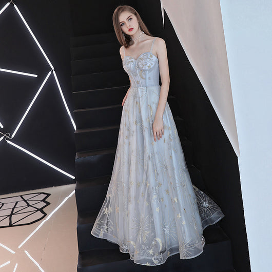 Vestido Mini con Tirantes de Encaje y Detalle Elegante - Image 8
