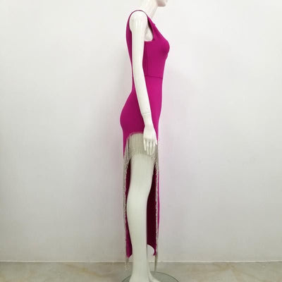 Vestido Elegante sin Mangas con Abertura Lateral y Cadena de Diamantes - Image 5