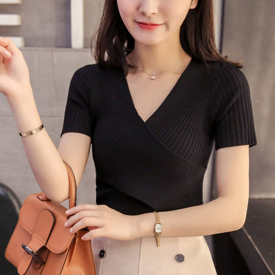 Blusa Tejida Escote V Manga Corta - Image 13