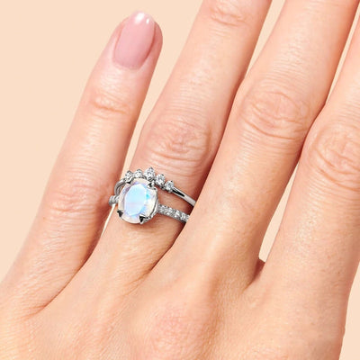 Anillo de Plata 925 con Piedra de Luna Ovalada Doble Capa para Mujer