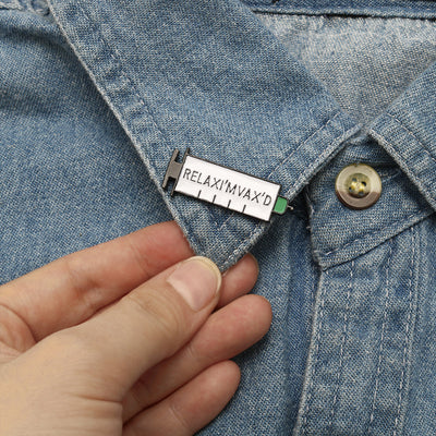 Broche Jeringa con Personalidad de Dibujos Animados - Image 4