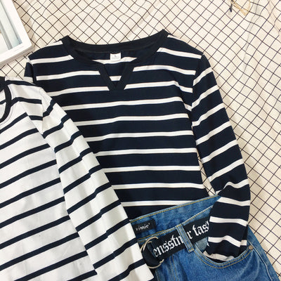 Playera Ajustada de Rayas con Cuello en V y Manga Larga para Mujer - Image 15