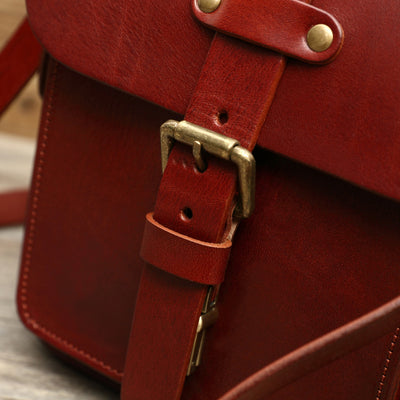 Mochila Retro Artesanal con Bandolera Diagonal - Image 3