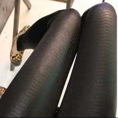 Pantalones de Cuero Skinny con Textura Snakeskin Mate - Image 7