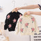 Suéter Infantil con Flores Delicadas - Prenda Base Versátil