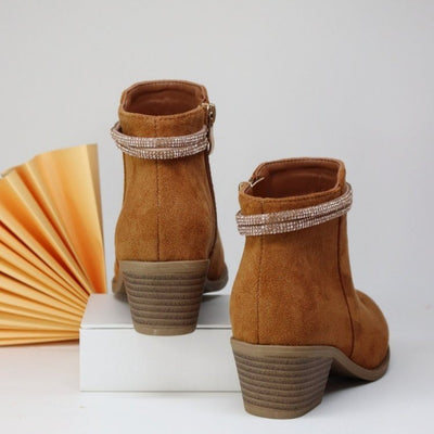 Botines para Niñas con Doble Correa y Detalles de Cristal - Image 16