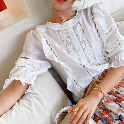 Camisa Blanca de Diseño Francés para Mujer - Image 6