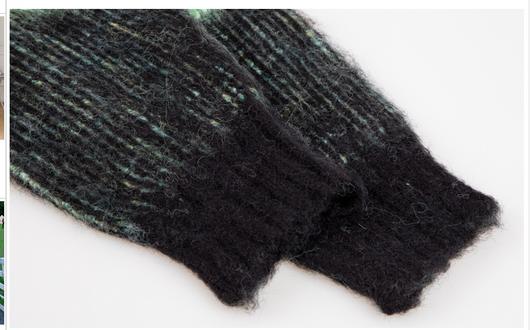 Suéter Holgado Tie Dye Verde Degradado con Rayas Suave y Textura Cerosa - Image 14