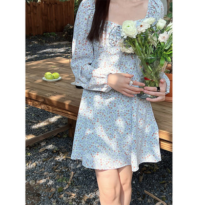 Vestido Floral con Cuello Cuadrado Francés y Cintura Ajustada - Image 15