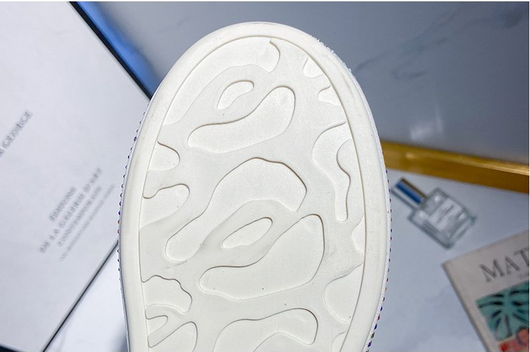 Tenis Casuales Respirable con Detalles de Cristales y Cordones - Image 8
