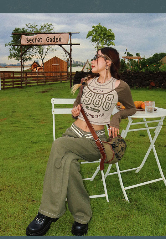 Jeans Rectos Mujer con Parche Bordado American Gothic y Orilla sin Rematar - Image 17