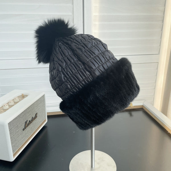 Gorro de Invierno Cálido con Pelaje de Visón y Pompón de Zorro - Image 2