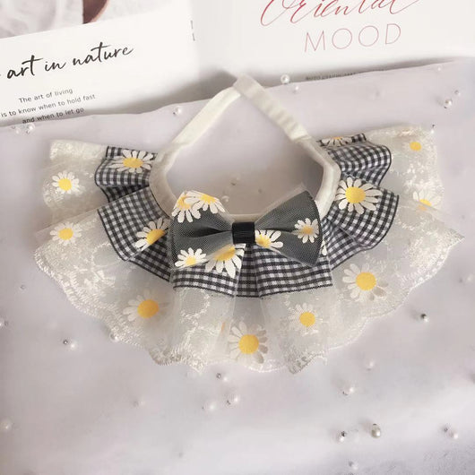 Pañuelo Babero para Mascota con Encaje Decorativo - Image 15