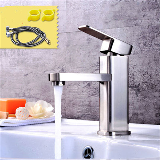 Grifo Mezclador de Cobre para Lavamanos con Agua Caliente y Fría - Image 3