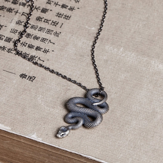 Dije Llavero de Plata 925 Serpiente Vintage Efecto Desgastado - Image 3