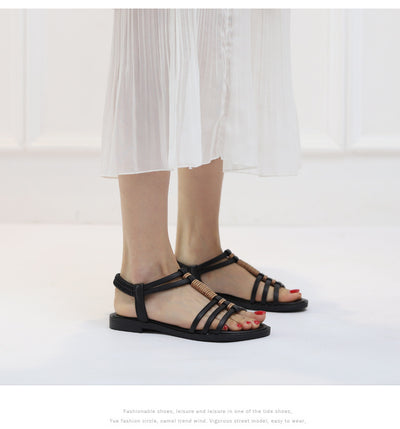 Sandalias Planas Bohemias con Detalles Calados para Playa y Viajes - Image 10