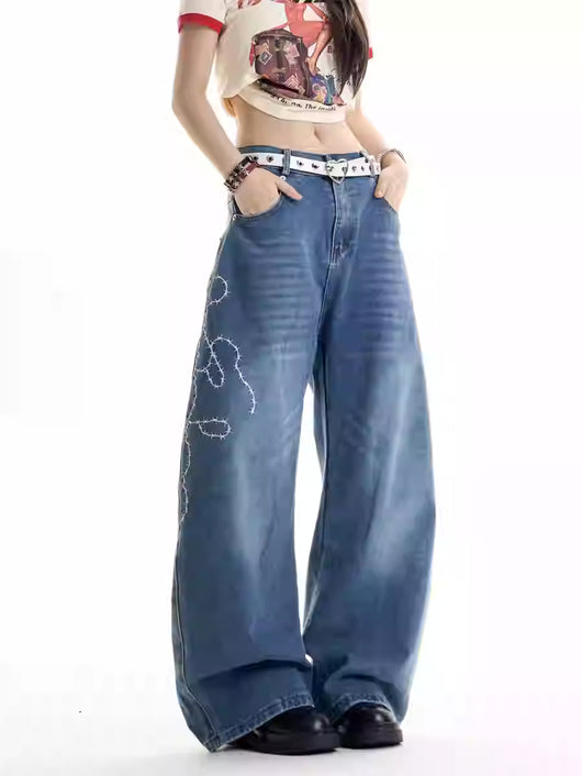 Jeans Retro Americano con Bordado Machete Hot Girl - Image 3
