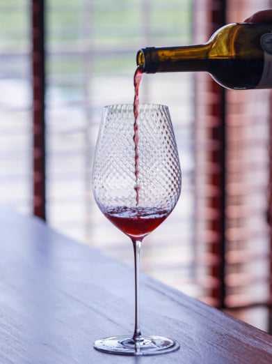 Copa de Vino Tinto Diseño Rayado Premium con Elegancia Sofisticada - Image 5