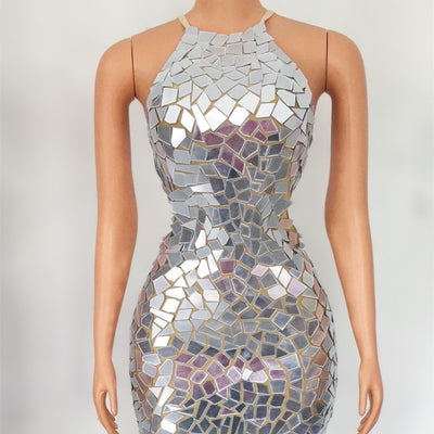 Vestido Corto Espejo sin Mangas con Lentes Insertados - Image 4