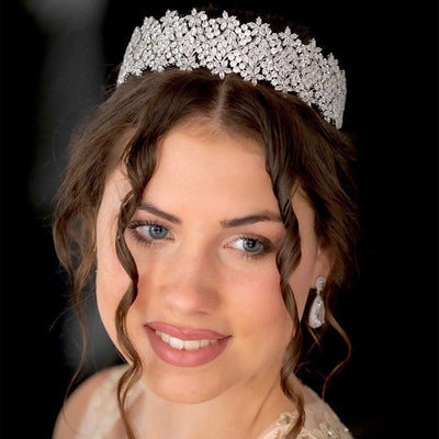 Corona Nupcial con Cristales Zircón - Accesorio para Vestido de Novia - Image 6