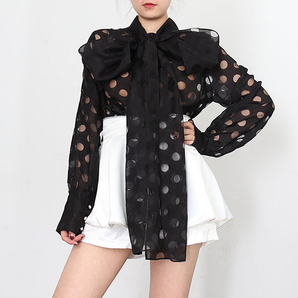 Blusa Larga con Mangas Linterna y Lunares - Diseño Moderno