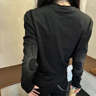 Camiseta Lujo Ligero Cuello Henry Bordado Manga Larga Unisex - Image 3