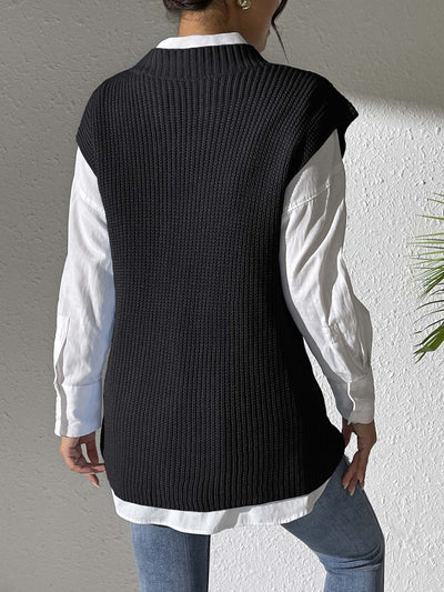 Chaleco Tejido con Perlas en Escote V - Elegancia Minimalista - Image 25