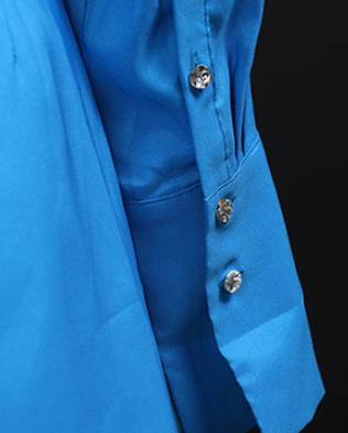 Vestido Camisero Asimétrico con Pliegues y Corte Slim - Image 22