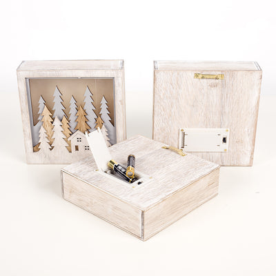 Caja Luminosa Navideña de Madera con Adornos Decorativos - Image 9