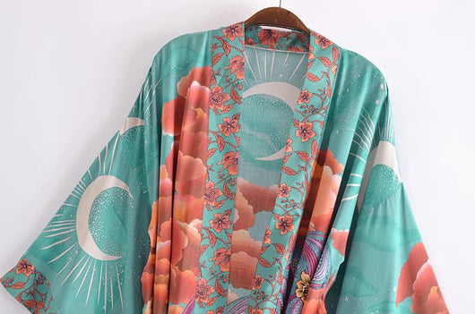 Kimono Cardigan Suelto con Estampado de Luna y Cinturón - Image 2