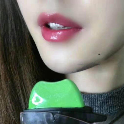 Labial Antiadherente de Larga Duración con Hidratación Intensiva - Image 13