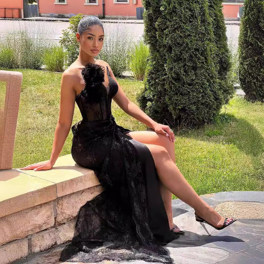 Vestido Negro Elegante sin Mangas con Encaje Floral y Espalda Descubierta Reductor