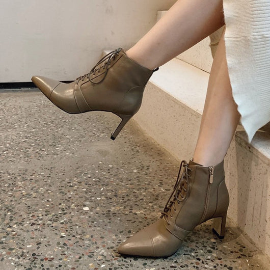 Botas Martin Elegantes con Cordones y Tacón Alto - Image 5