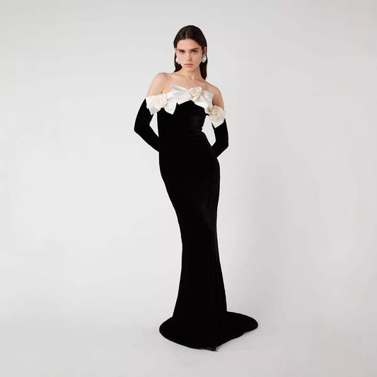 Vestido Largo de Terciopelo Negro con Cola Sirena