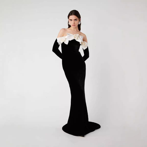 Vestido Largo de Terciopelo Negro con Cola Sirena