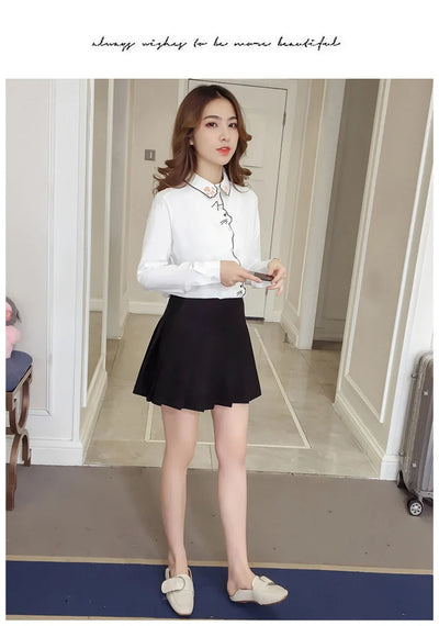 Blusa Blanca Holgada con Bordado de Gato - Diseño Adorable y Cómodo - Image 9