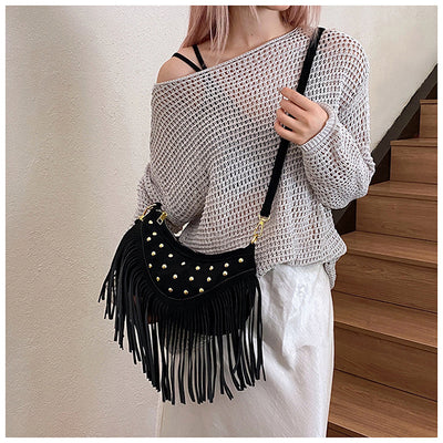 Bolsa Mensajera Retro Casual con Flecos y Remaches de Gran Capacidad - Image 13