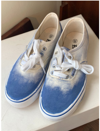 Zapatillas Canvas con Graffiti: Estilo Urbano para el Verano