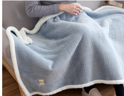 Manta de Lana para Siesta en la Oficina - Cálida y Portátil - Image 6