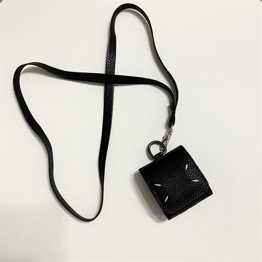 Funda Protectora para Auriculares Magila de Cuero Minimalista con Cadena - Image 2