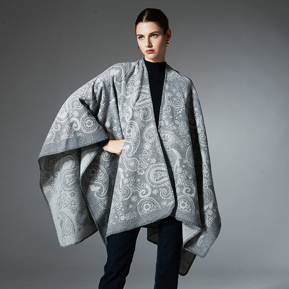 Chal Cruzado de Lana Jacquard con Estampado Paisley