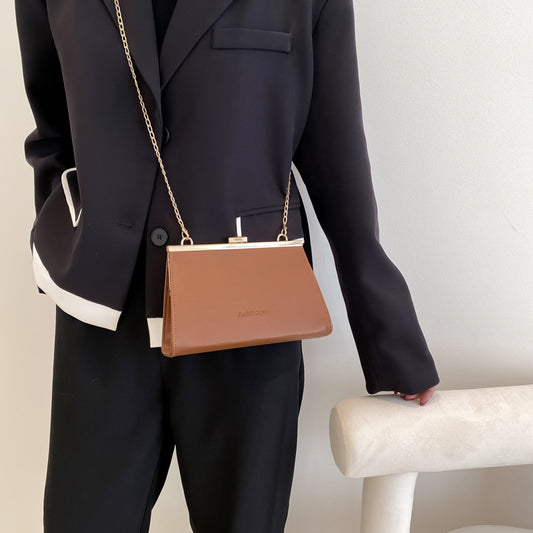 Bolso Bandolera Cuadrado de un Hombro - Diseño Minimalista y Versátil - Image 2