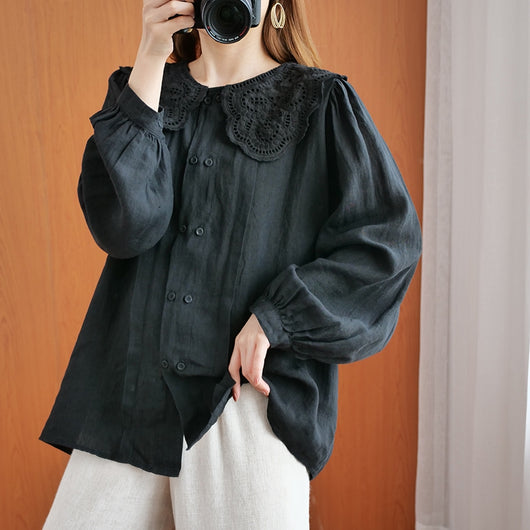 Blusa Elegante con Cuello de Encaje, Doble Botonadura y Mangas Largas - Image 11
